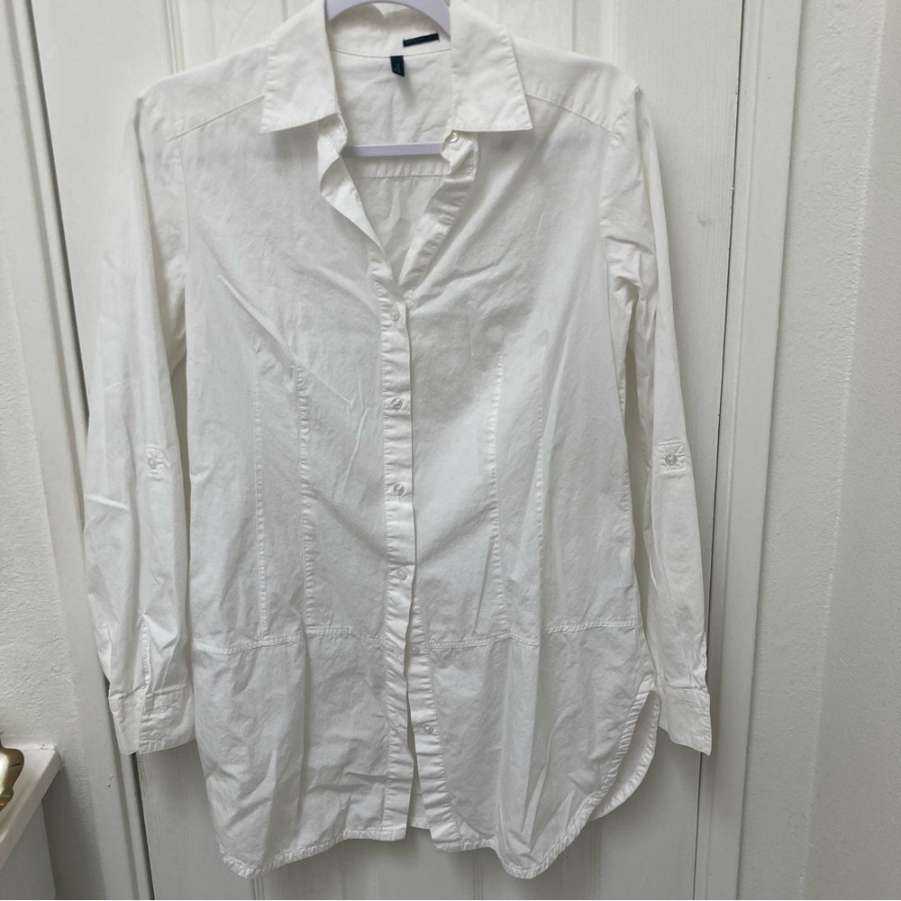 Stile Benneton White button down blouse tunic length